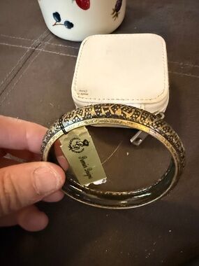 Premier Designs Antiqued Gold Etched Hinged Bangle Bracelet